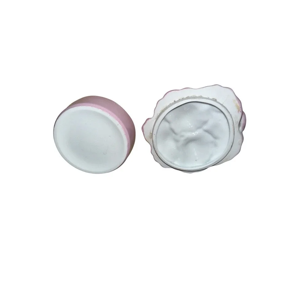 Porcelain Pansy Trinket Box – Sculpted Floral Lid – 5.25